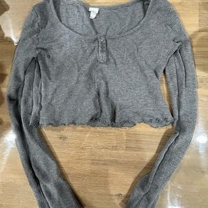 Colsie Charcoal Ribbed Long Sleeve Crop Top
